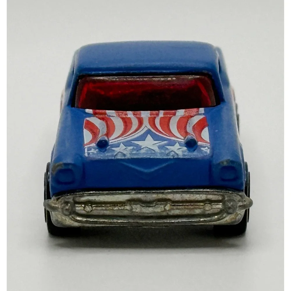 Hot Wheels Star & Stripes '57 Chevy Red/White/Blue With Graphics Die-Cast‎ 1976